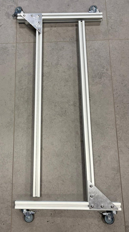 Mobilny stojak do przechowywania namiotu