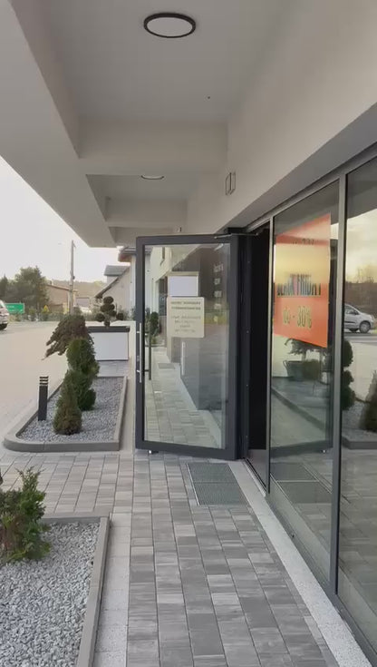 Mobilny stojak do przechowywania namiotu